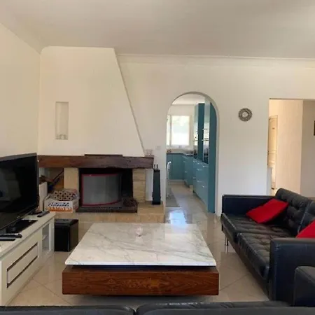 Amazing Holiday In With Private Pool Casa de Férias Agde